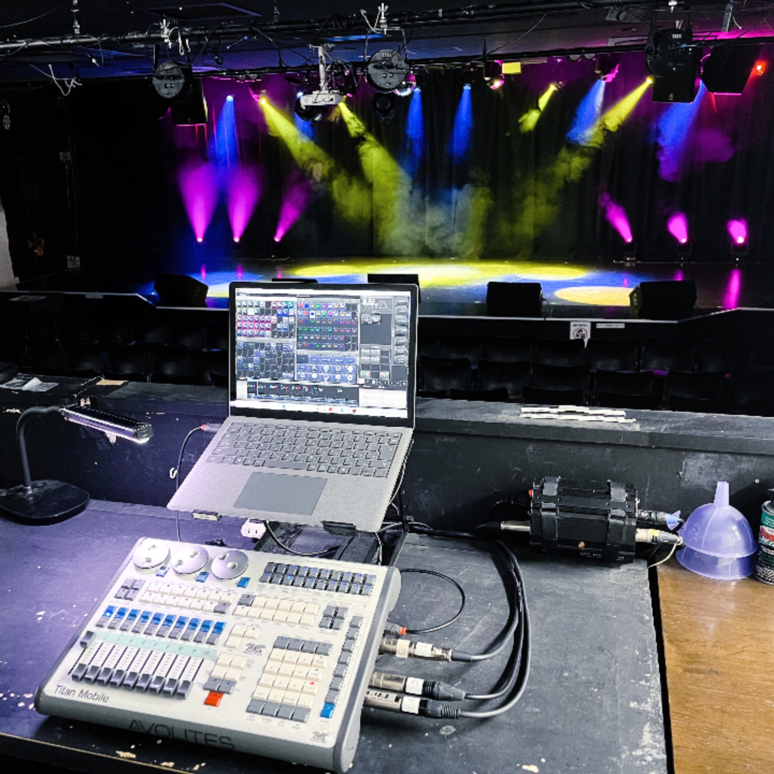 音響・照明オペレーター派遣サービス受付中！